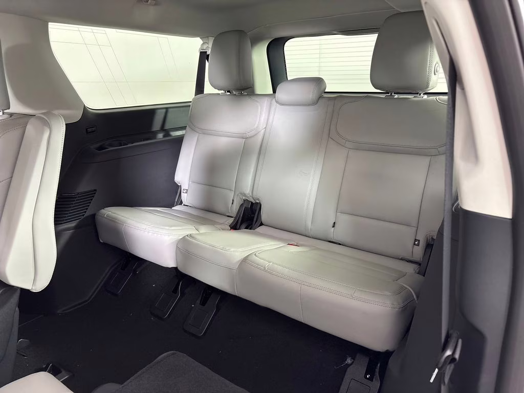 2026 Dark Matter Gray Metallic Ford Expedition Max Active RWD SUV