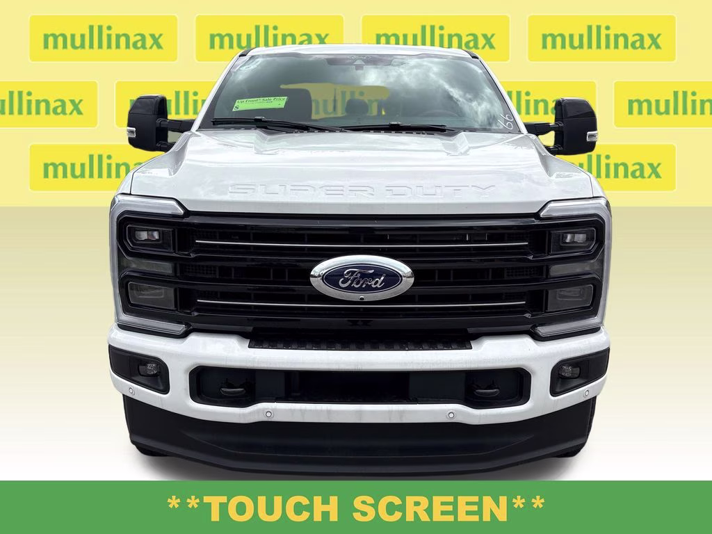 2026 Star White Metallic Tri-Coat Ford Super Duty F-350 SRW Platinum 4X4 Truck
