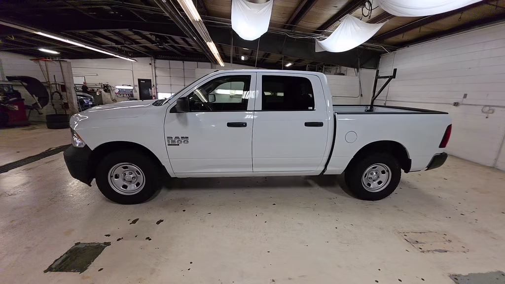 2022 Bright White Clearcoat Ram 1500 Classic Tradesman 4X4 Truck