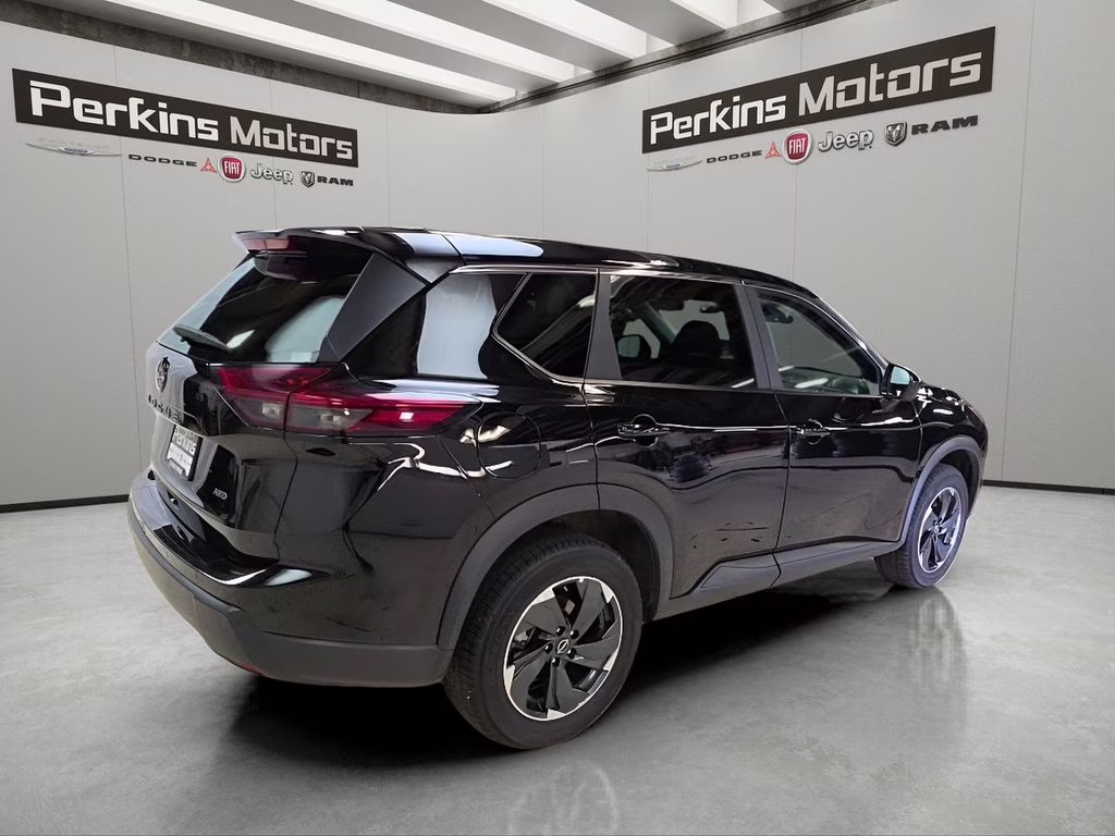 2025 Super Black Nissan Rogue SV AWD SUV