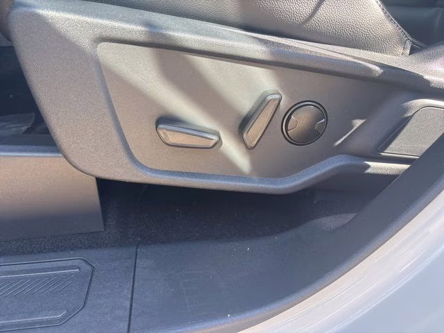 2026 Avalanche Gray Ford Bronco Outer Banks 4X4 SUV