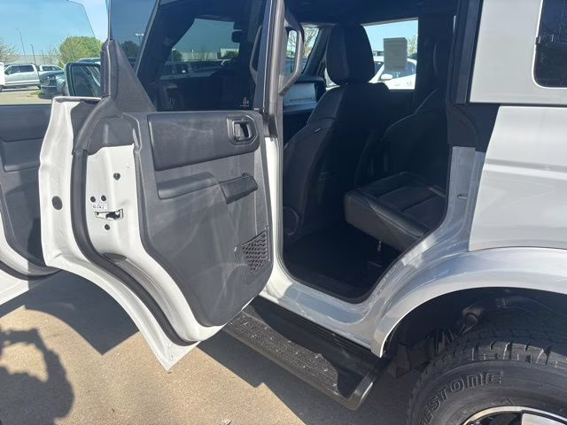 2026 Avalanche Gray Ford Bronco Outer Banks 4X4 SUV