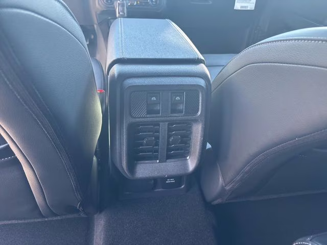 2026 Avalanche Gray Ford Bronco Outer Banks 4X4 SUV