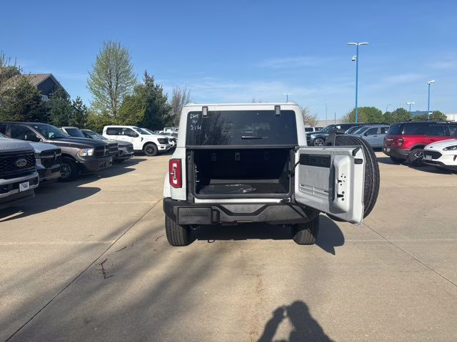 2026 Avalanche Gray Ford Bronco Outer Banks 4X4 SUV