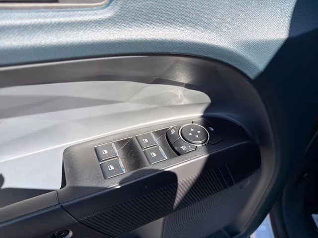 2026 Oxford White Ford Maverick XL AWD Truck