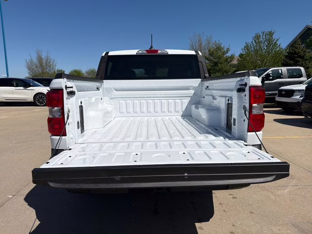 2026 Oxford White Ford Maverick XL AWD Truck