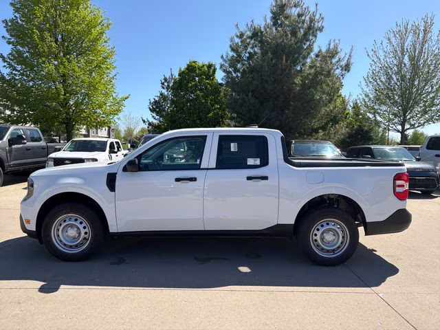 2026 Oxford White Ford Maverick XL AWD Truck