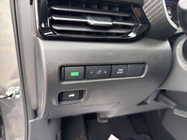 2024 Gun Metallic Nissan Sentra SR FWD Sedan