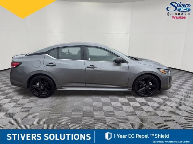 2024 Gun Metallic Nissan Sentra SR FWD Sedan