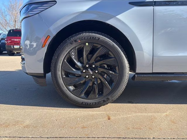 2026 Gray Mist Metallic Tri-Coat Lincoln Navigator Reserve 4X4 SUV