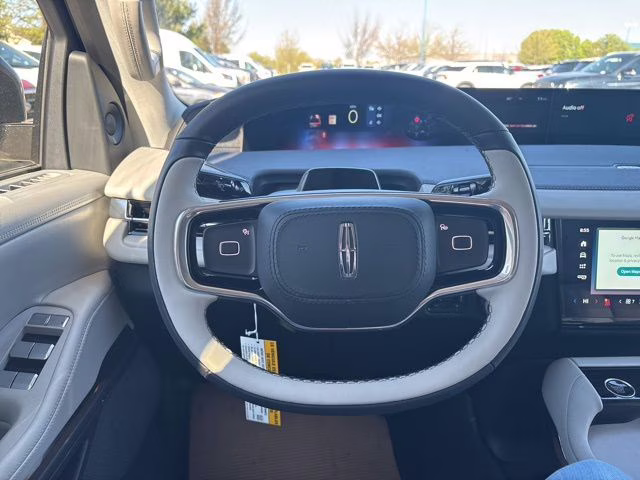 2026 Gray Mist Metallic Tri-Coat Lincoln Navigator Reserve 4X4 SUV