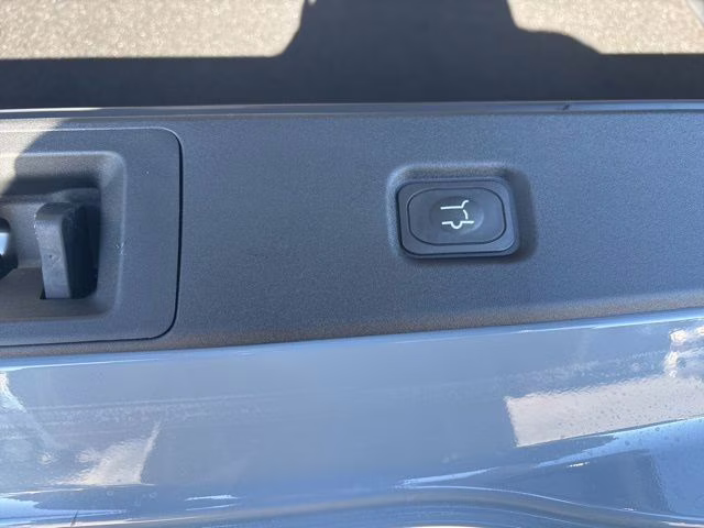 2026 Gray Mist Metallic Tri-Coat Lincoln Navigator Reserve 4X4 SUV