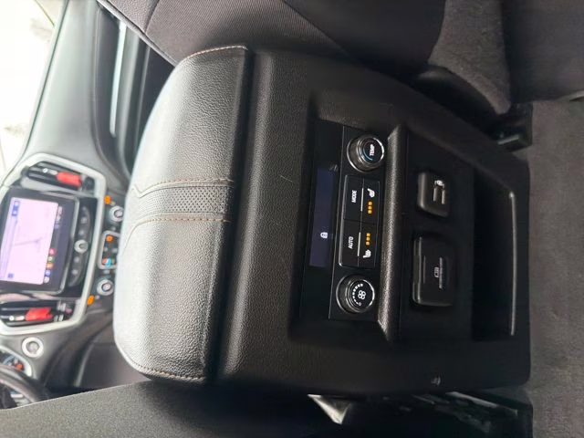 2020 Mosaic Black Metallic Chevrolet Traverse Premier AWD SUV