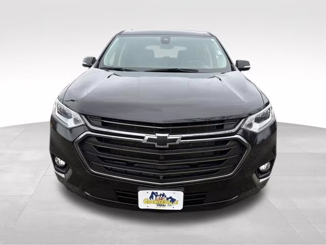 2020 Mosaic Black Metallic Chevrolet Traverse Premier AWD SUV