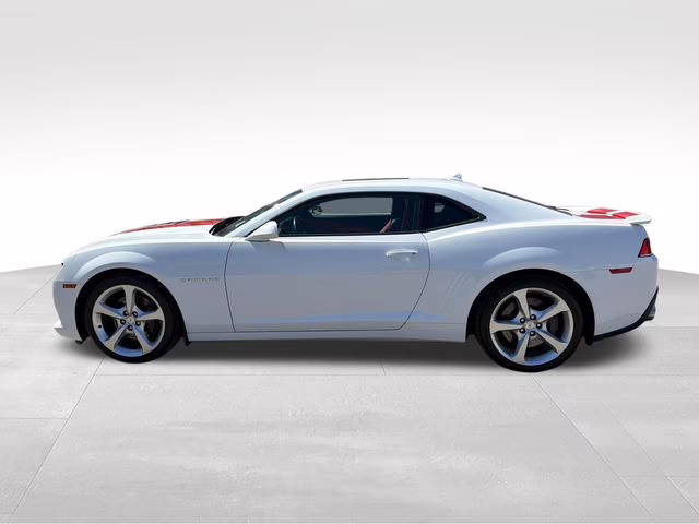 2015 Summit White Chevrolet Camaro SS RWD Coupe