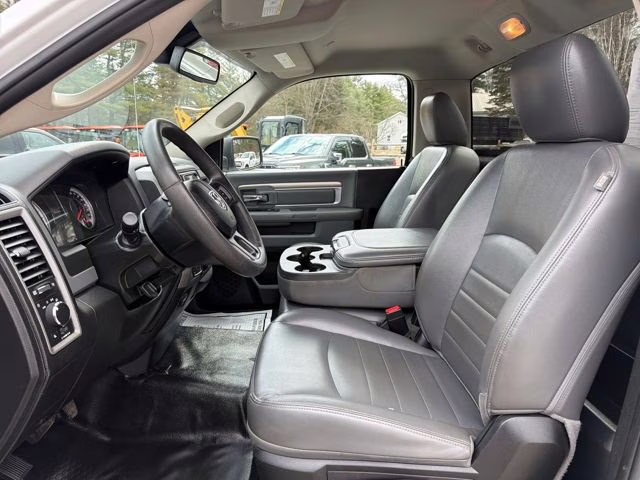 2019 Bright White Clearcoat Ram 1500 Classic Tradesman 4X4 Truck