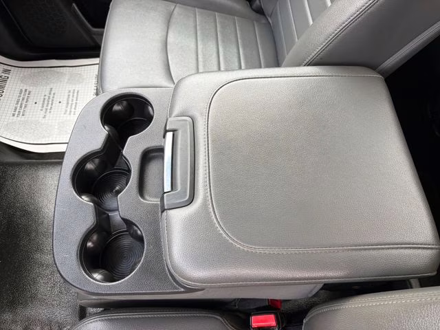 2019 Bright White Clearcoat Ram 1500 Classic Tradesman 4X4 Truck