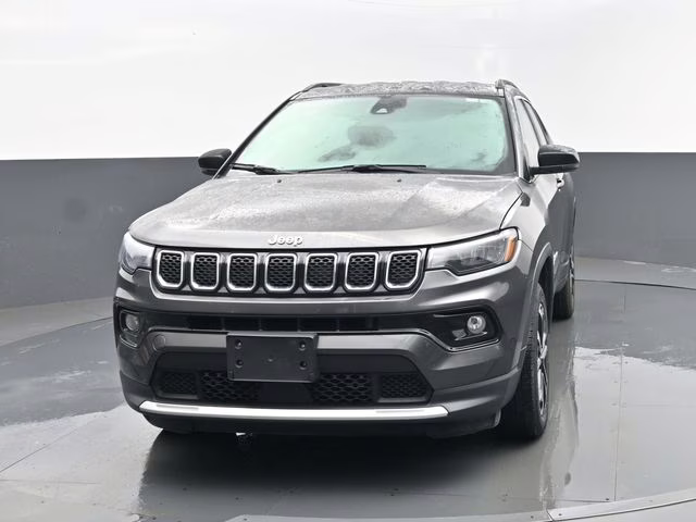 2023 Granite Crystal Metallic Clearcoat Jeep Compass Limited 4X4 SUV