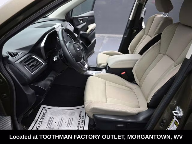 2024 Green Metallic Subaru Ascent Premium AWD SUV