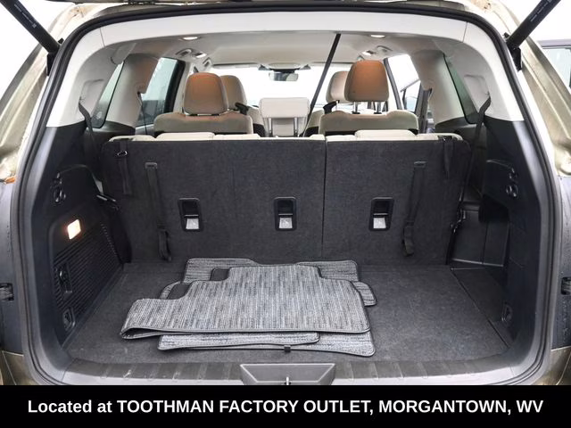 2024 Green Metallic Subaru Ascent Premium AWD SUV