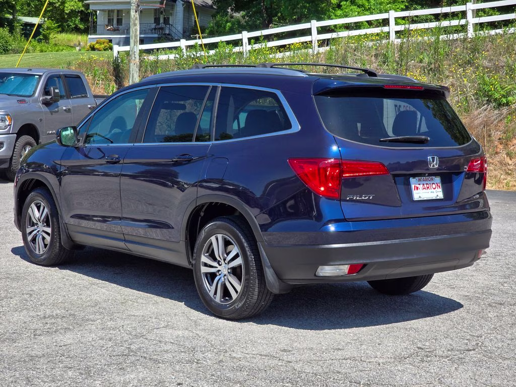 2016 Steel Sapphire Metallic Honda Pilot EX FWD SUV