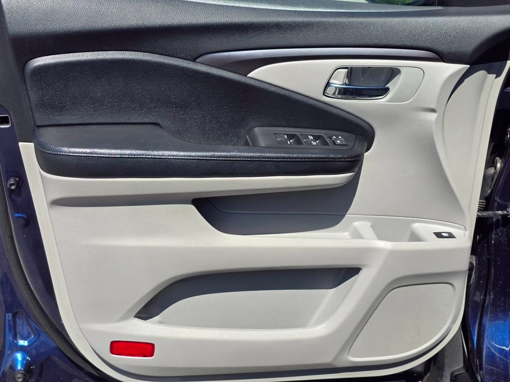 2016 Steel Sapphire Metallic Honda Pilot EX FWD SUV