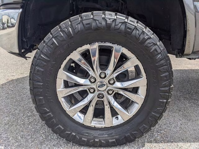 2016 Gray Ford F-150 Lariat 4X4 Truck