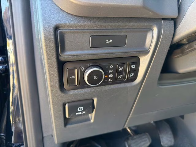 2026 Antimatter Blue Metallic Ford F-150 XLT 4X4 Truck