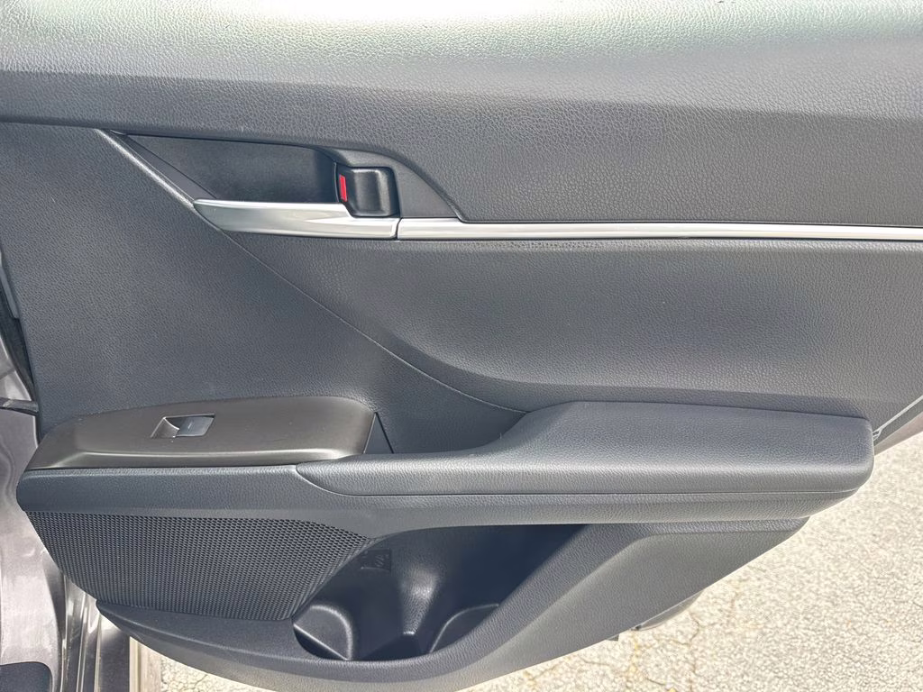 2023 Predawn Gray Mica Toyota Camry SE FWD Sedan