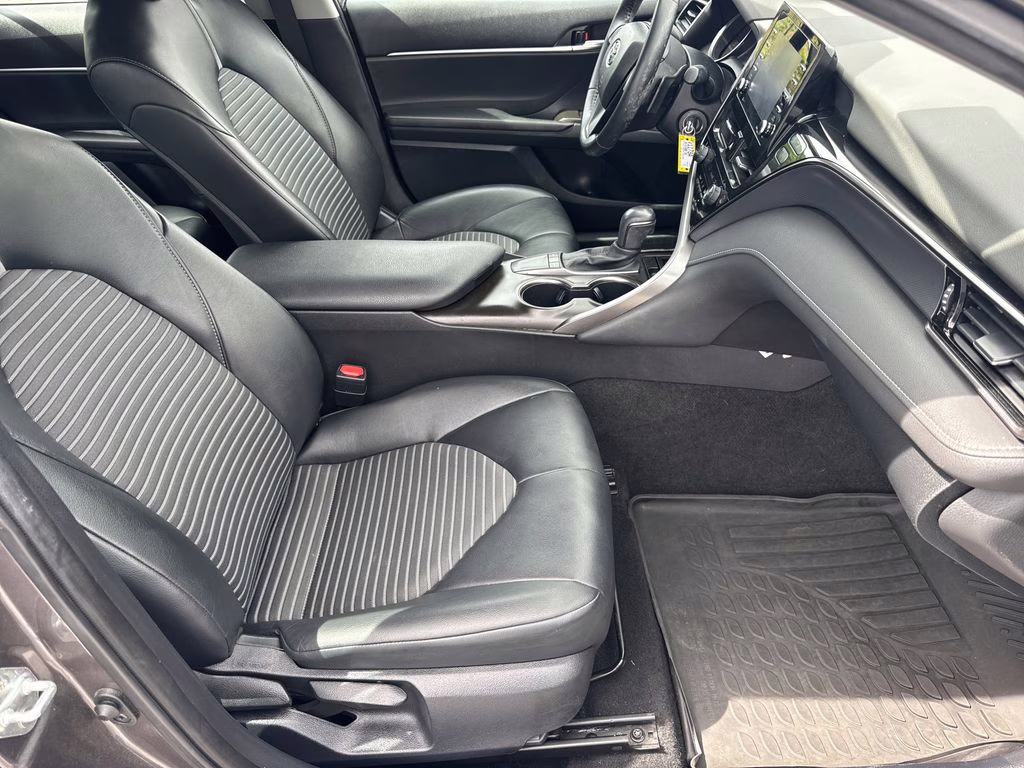 2023 Predawn Gray Mica Toyota Camry SE FWD Sedan