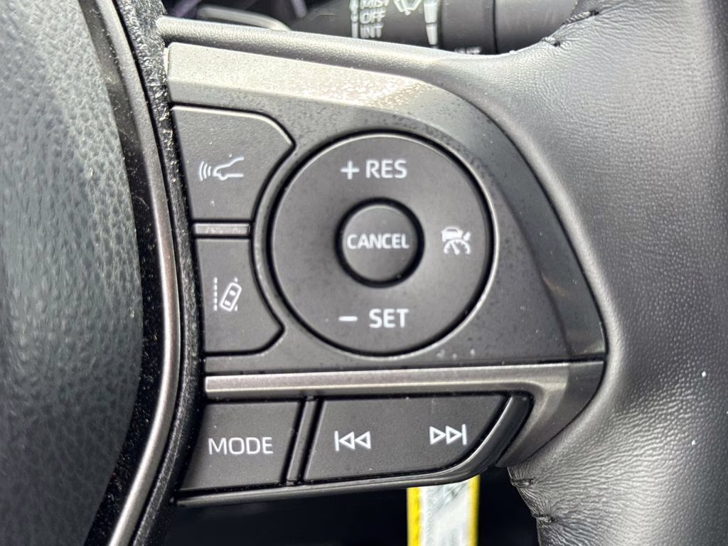 2023 Predawn Gray Mica Toyota Camry SE FWD Sedan