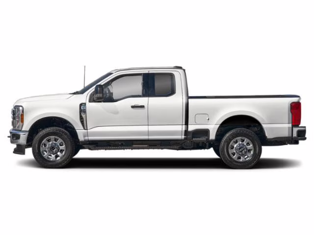 2026 Oxford White Ford Super Duty F-250 SRW XLT 4X4 Truck