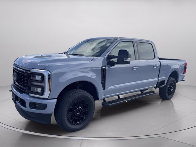 2026 Glacier Gray Metallic Tri-Coat Ford Super Duty F-350 SRW Lariat 4X4 Truck