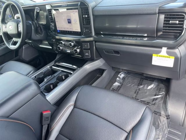 2026 Glacier Gray Metallic Tri-Coat Ford Super Duty F-350 SRW LARIAT 4X4 Truck