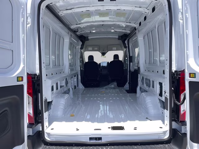 2026 Oxford White Ford Transit Cargo Van Base RWD Van