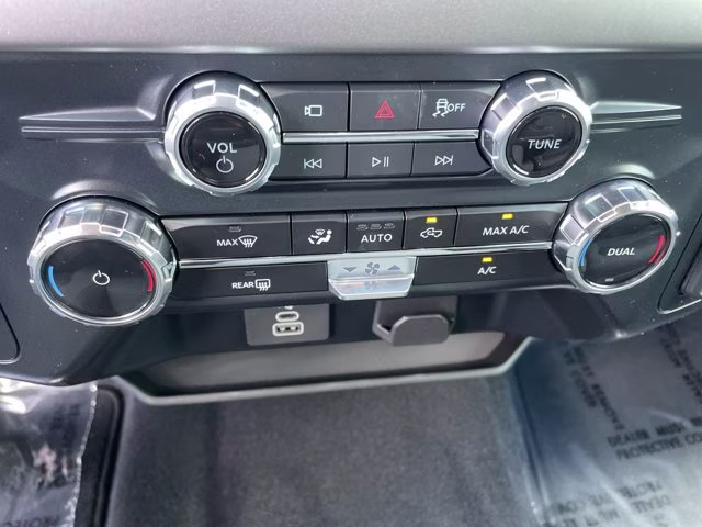 2026 Carbonized Gray Metallic Ford F-150 XLT RWD Truck