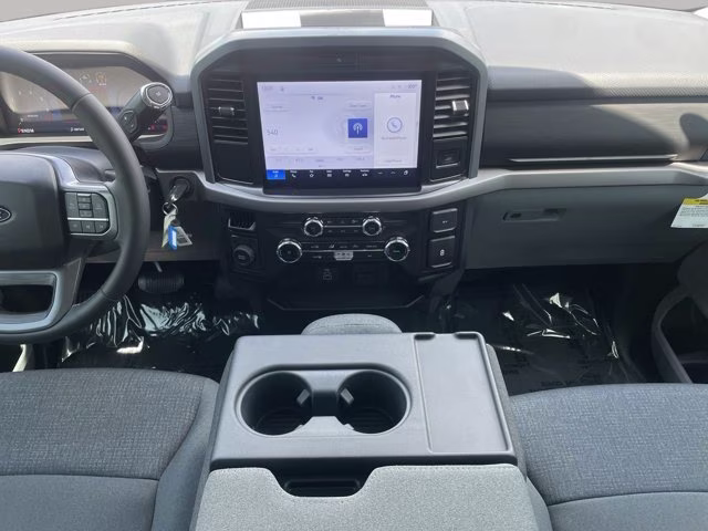 2026 Oxford White Ford F-150 XLT RWD Truck