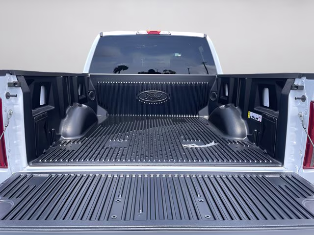 2026 Oxford White Ford F-150 XLT RWD Truck