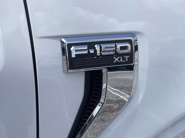 2026 Oxford White Ford F-150 XLT RWD Truck
