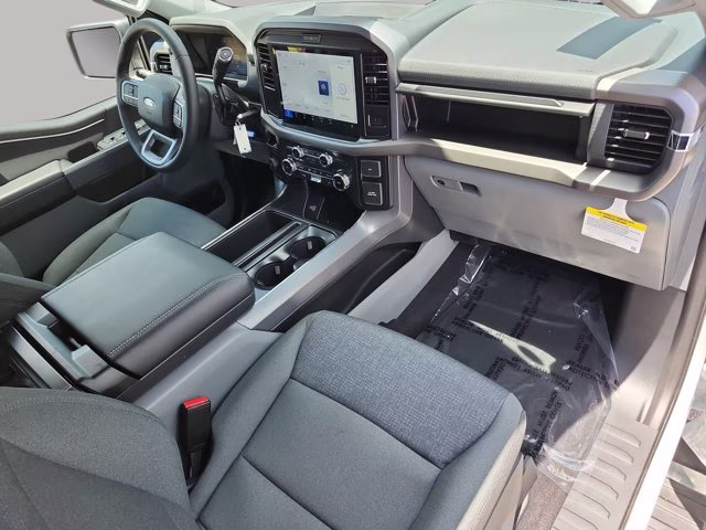 2026 Oxford White Ford F-150 XLT RWD Truck