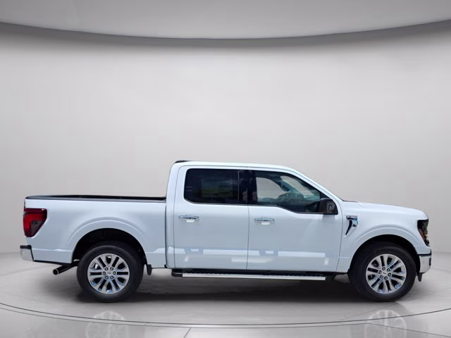 2026 Oxford White Ford F-150 XLT RWD Truck