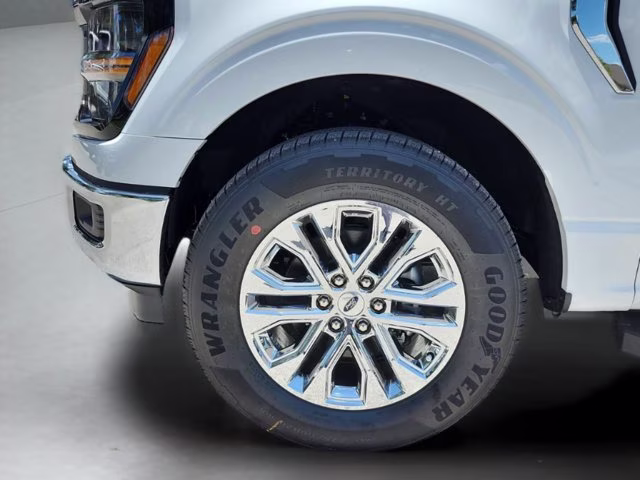 2026 Oxford White Ford F-150 XLT RWD Truck