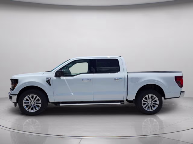 2026 Oxford White Ford F-150 XLT RWD Truck