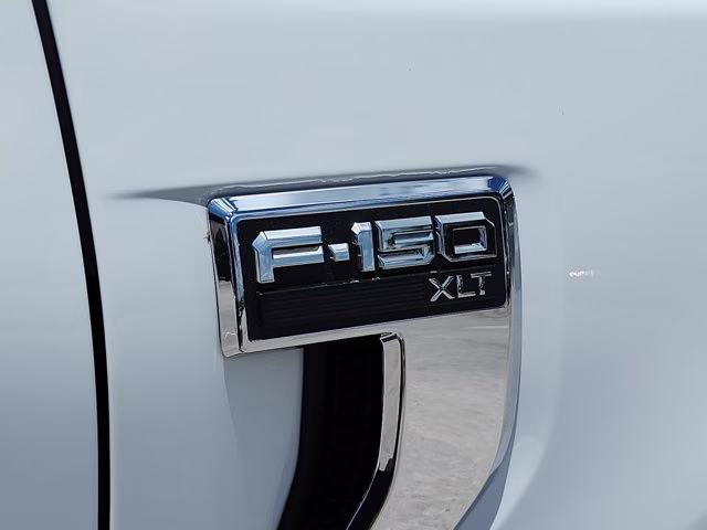 2026 Oxford White Ford F-150 XLT RWD Truck