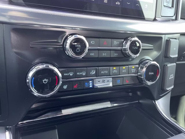 2026 Agate Black Metallic Ford F-150 Lariat RWD Truck
