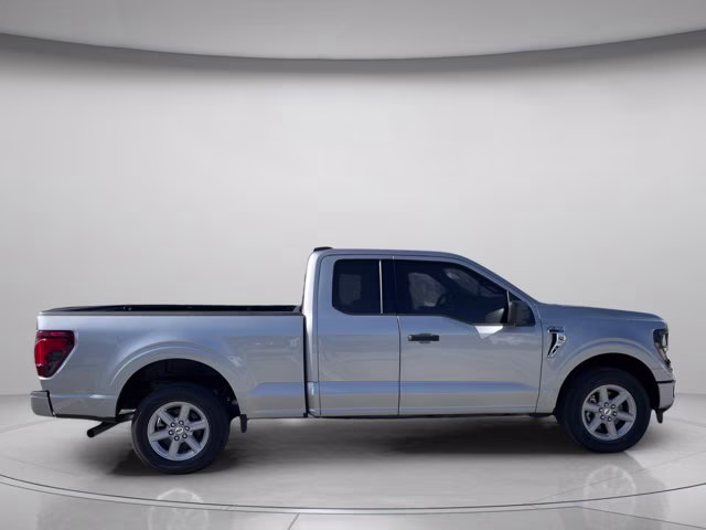 2026 Iconic Silver Metallic Ford F-150 XLT RWD Truck