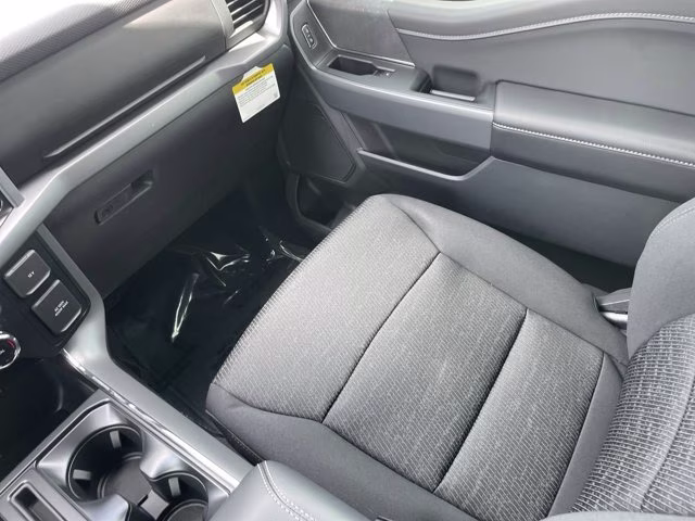 2026 Iconic Silver Metallic Ford F-150 XLT 4X4 Truck