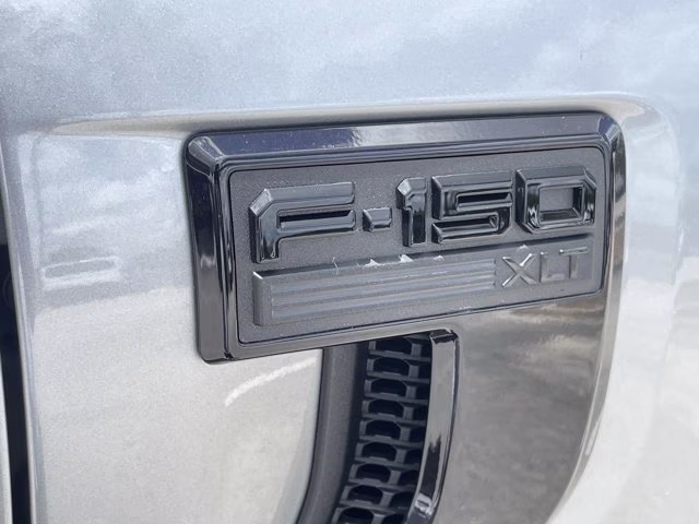 2026 Iconic Silver Metallic Ford F-150 XLT 4X4 Truck