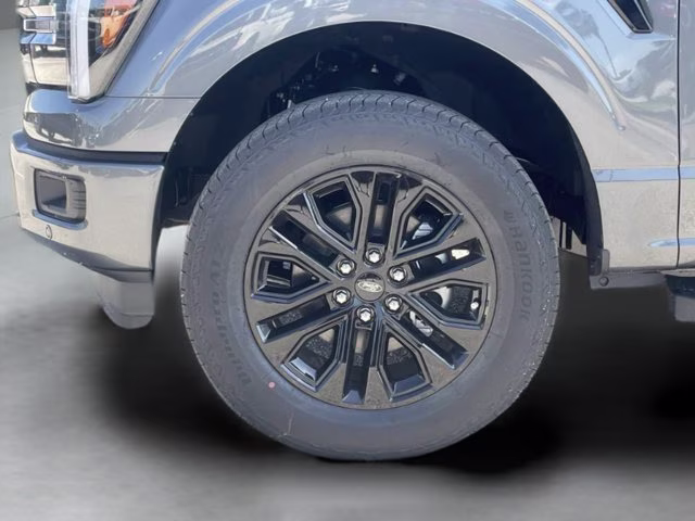 2026 Carbonized Gray Metallic Ford F-150 LARIAT 4X4 Truck