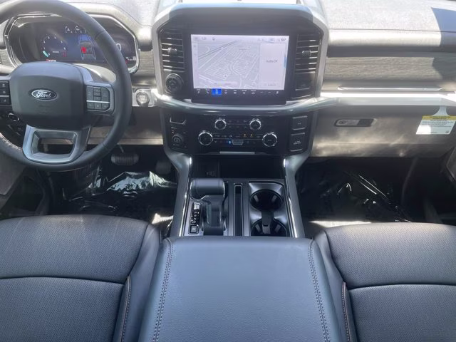 2026 Iconic Silver Metallic Ford F-150 LARIAT 4X4 Truck
